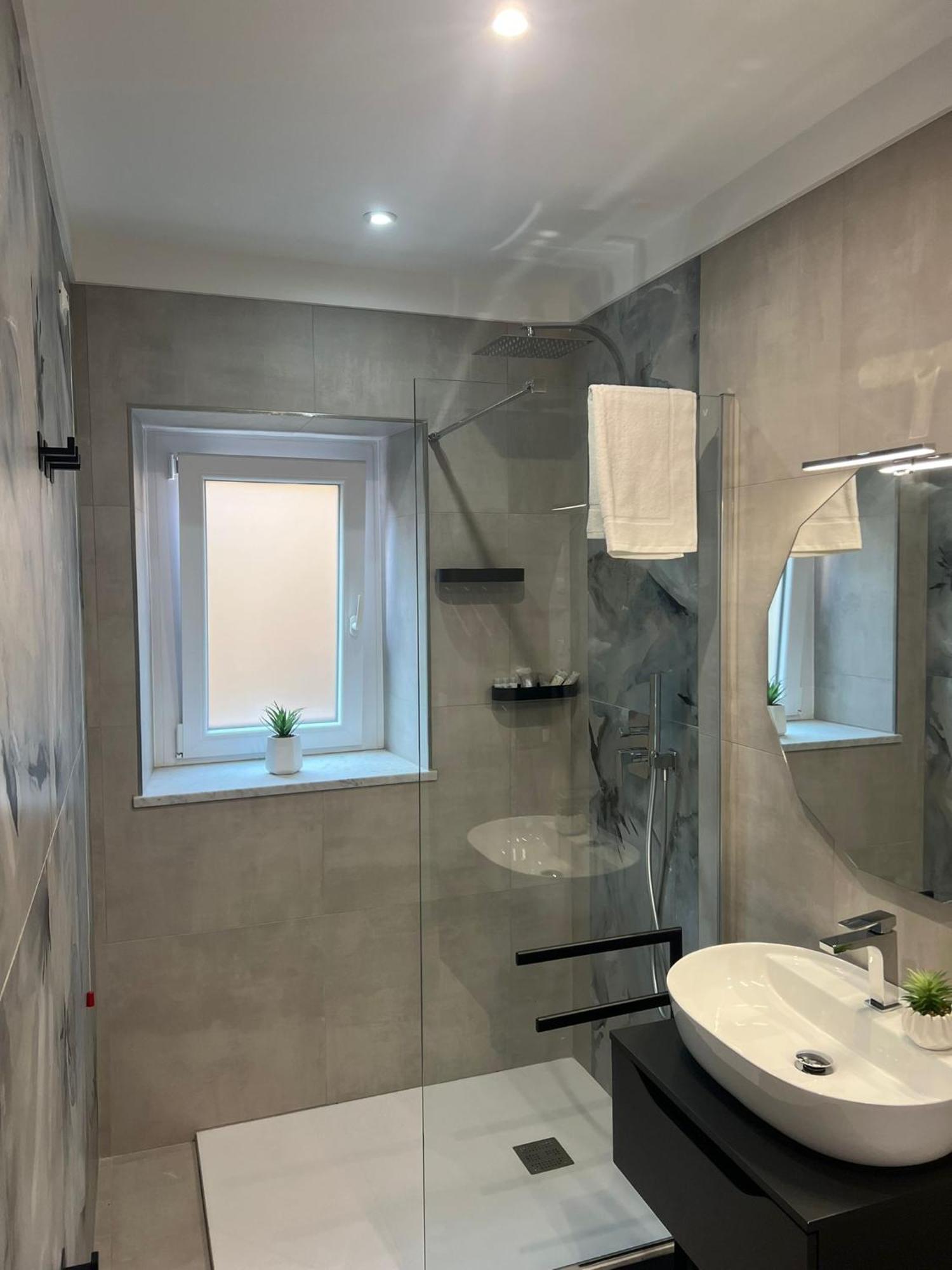Don Ugo Luxury Rooms Tropea Exterior photo